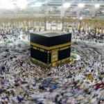 Suudi Arabistan Kabe'yi tavaf için yeniden açtı