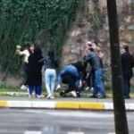 Kadından, erkek arkadaşına saldıran şahsa tekmeli müdahale!