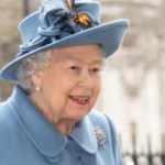 Kraliçe Elizabeth virüs korkusuyla sarayından kaçtı