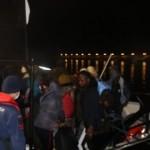 Sahil G&uuml;venlik, Ayvacık'ta denize a&ccedil;ılan 45 g&ouml;&ccedil;meni durdurdu