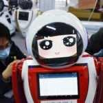 Koronavirüsü fırsata çevirdiler! Robotlar yok satıyor