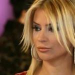 &Uuml;nl&uuml; şarkıcı Song&uuml;l Karlı hastanelik oldu! İşte son durumu