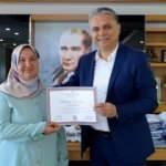 46 yaşında 4 çocuk bakarak üniversiteyi bitirdi
