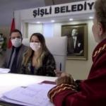 Maskeyle ve davetsiz nikah kıydırdılar