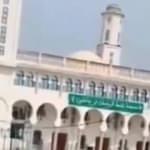 M&uuml;ezzin ezan okurken g&ouml;zyaşlarını tutamadı