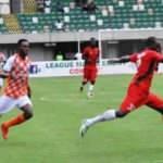 Nijerya'da futbol maçları bir ay ertelendi
