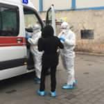 Koronavir&uuml;s test sonu&ccedil;larını beklerken hastaneden ka&ccedil;tı