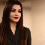 Hande Erçel, Kansersiz Yaşam Derneği'ne bağış yaptı!