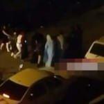 Koronavirüs tedbirlerini hiçe sayıp, yol ortasında halay çektiler