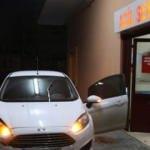 Ağır yaralı halde direksiyona geçip hastaneye geldi