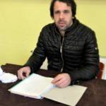 M&uuml;şterilerinin bor&ccedil; defterini yırtıp attı