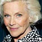 İngiliz sinemasının ilk yıldızlarından biri olan Honor Blackman hayatını kaybetti!