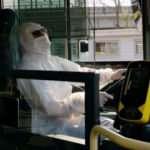 Metrobüs şoförleri tulum giydi