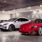 Tesla maaşlarda kesintiye gidecek