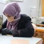 Türkmen kadınlar ürettikleri maskeleri teslim etti