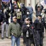 ABD'de koronavirüse karşı silahlı gösteri!