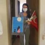 Korona karantinasında sürpriz doğum günü!