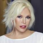 Süper Star Ajda Pekkan'ın "Evde Kal" videosu sosyal medyada olay oldu!