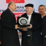 Bakan Soylu'nun plaket verdiği iş insanı koronavirüsten hayatını kaybetti