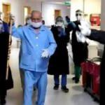Koronavirüsü yendi, elinde bastonla çiftetelli oynadı