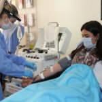 Koronayı atlatan hemşire plazma bağışı yaptı