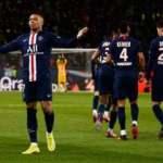 PSG şampiyonluğu sağlık çalışanlarına adadı