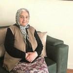 Emine Nine “Biz Bize Yeteriz Türkiyem” kampanyasına biriktirdiği 100 bin lirayı bağışladı