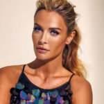 Ünlü sunucu Gül Gölge'nin acı günü! Sosyal medya hesabından paylaştı...