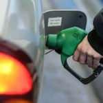Benzin ve motorine zam geldi