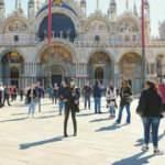 Dünya OHAL'den çıkıyor