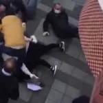 Ekmek sırasında bekleyen kadınların saç saça baş başa kavgası