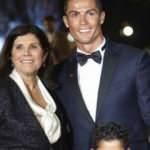 Ronaldo'dan annesine 100 bin Euro'luk hediye