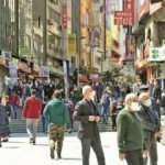 Sanki salgın bitmiş: İstanbul sokağa döküldü!