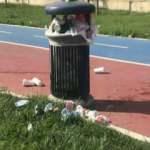 Küçükçekmece'de tepki çeken görüntü! Park çöple doldu taştı
