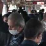 Metrobüs içindeki yoğunluk kameralara böyle yansıdı!