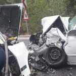 Başkentte otomobiller çarpıştı: 2 ölü, 3 yaralı