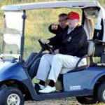 Corona virüs salgını devam ederken Trump golf oynadı!