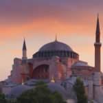 Türkiye Yunanistan'a Ayasofya restini çekti!