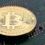 Bitcoin yüksek taleple yeniden 10 bin doları aştı
