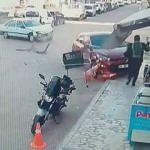 Kaldırımdaki yaya, kaza yapan araçtan kıl payı kurtuldu