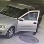 Öldürdüğü şahsın otomobilini alıp kaçan korona virüs maskeli katil zanlısı kamerada