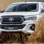 Toyota Hilux modelini Fernando Alonso test etti