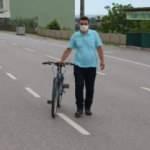 Kızını görebilmek için 2 gün boyunca bisikletle yol gitti