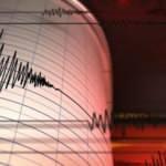 Japonya'da şiddetli deprem