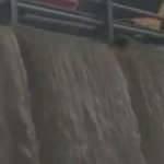 Yağmur hayatı felç etti, vatandaş tepki gösterdi