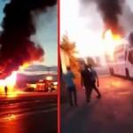 Arızalanan yolcu otobüsü tamirhane önünde yandı