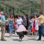 Babaların yüzünü güldürdüler