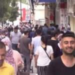 Sosyal mesafe yalan oldu! Kentte tedirgin eden görüntüler