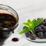 Dut pekmezinin faydaları ve besin değerleri nelerdir? Dut pekmezi öksürüğü geçirir mi?