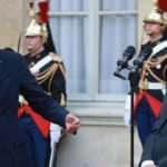 Macron'un kan kaybı: Fransa'da toplumsal ve ekonomik krizler